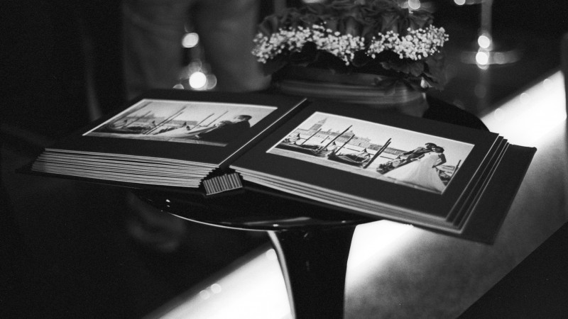 ©Brian Ho Handmade Wedding Album with mounted Hahnemühle paper