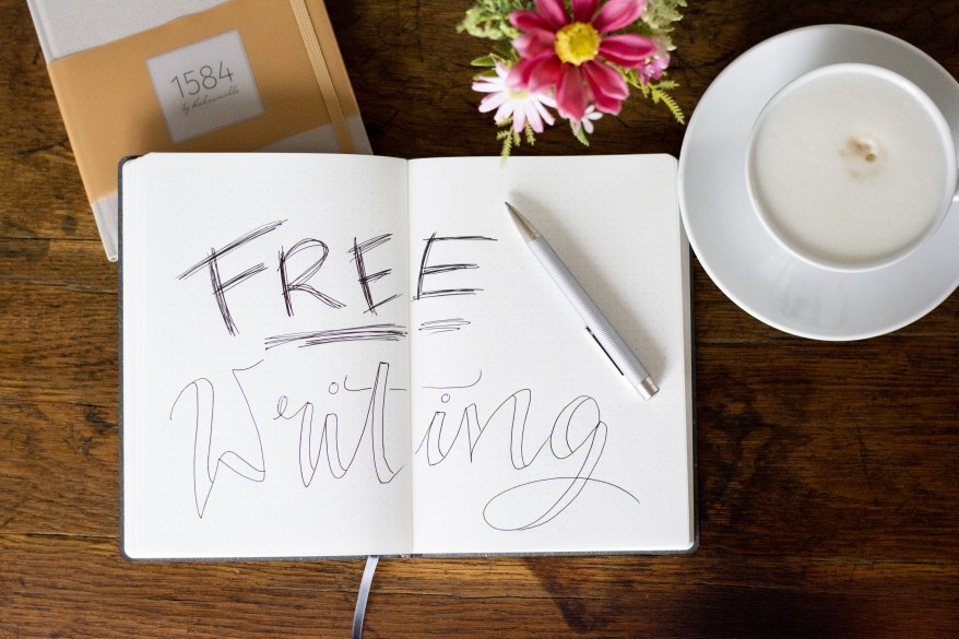 Free Writing in Notizbüchern und mit Schreibgeräten von Hahnemühle zur langen Nacht des Schreibens