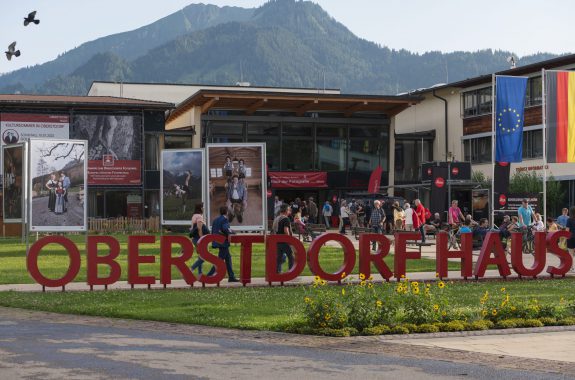 Fotogipfel Oberstdorf - Hahnemühle ist exklusiver FineArt Inkjet Papier Partner von Canon und Leica